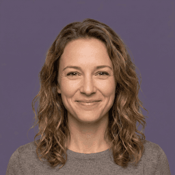 Léa, Co-Animatrice IA et Partenaire d'apprentissage